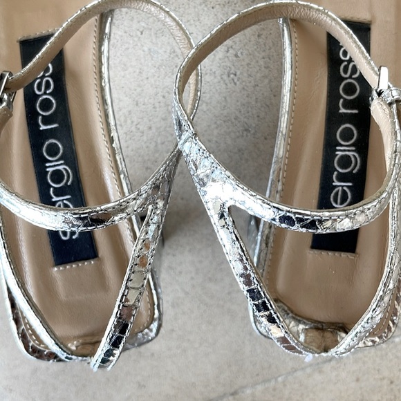 Sergio Rossi Metallic Leather Sandals – Size 38.5 – Made in Italy - Picture 4 of 7